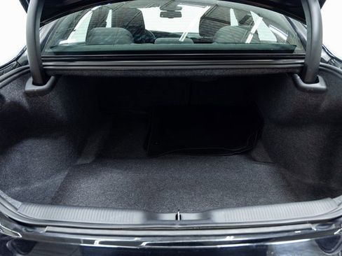 Used 2021 Dodge Charger SXT w/ Driver Convenience Group image 9