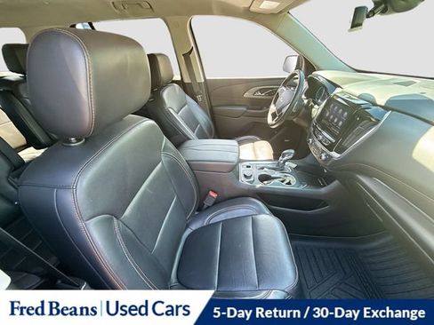 Used 2021 Chevrolet Traverse Premier w/ Redline Edition AWD/4WD image 37