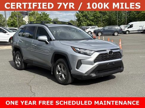 Used 2025 Toyota RAV4 XLE w/ Convenience Package FWD image 1