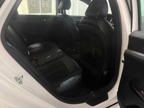 Used 2023 Kia K5 GT-Line image 25