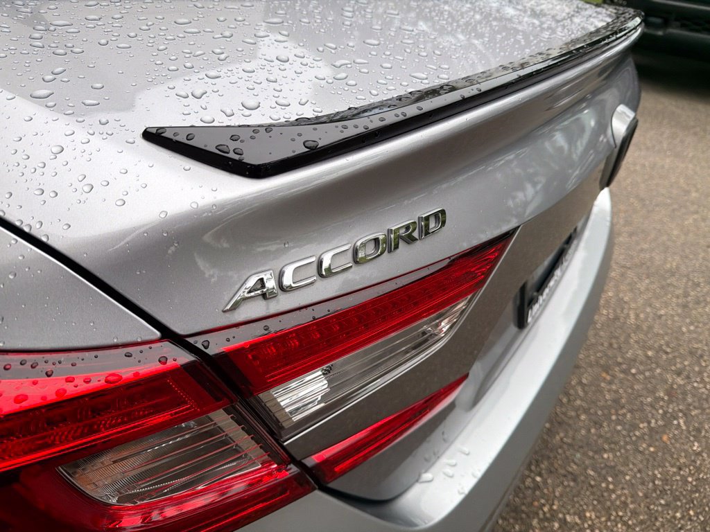 Used 2022 Honda Accord Sport image 15
