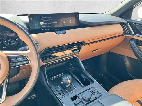 Used 2024 MAZDA CX-90 3.3 Turbo S w/ Premium Plus image 15