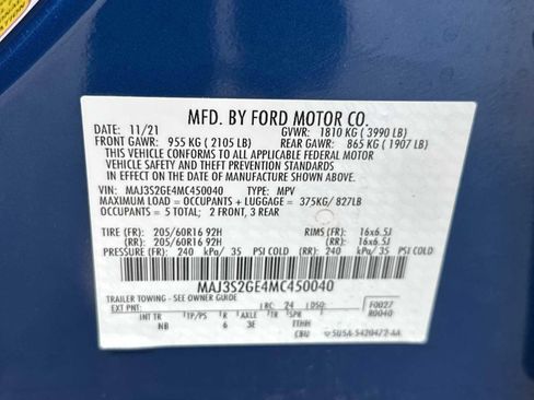 Used 2021 Ford EcoSport SE w/ SE Convenience Package image 27