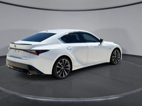 Used 2022 Lexus IS 350 F Sport RWD image 11