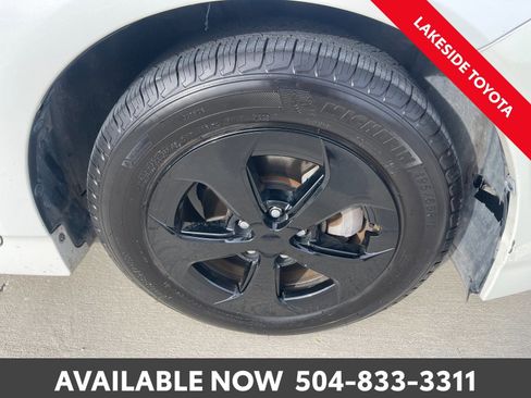 Used 2012 Toyota Prius Four image 13