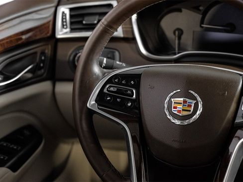 Used 2016 Cadillac SRX Luxury w/ Driver Awareness Package image 14