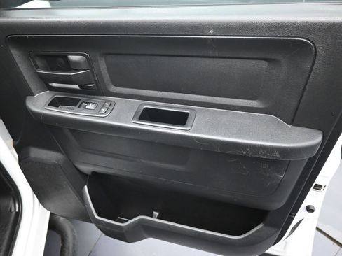 Used 2016 RAM 2500 Tradesman w/ Popular Equipment Group image 27