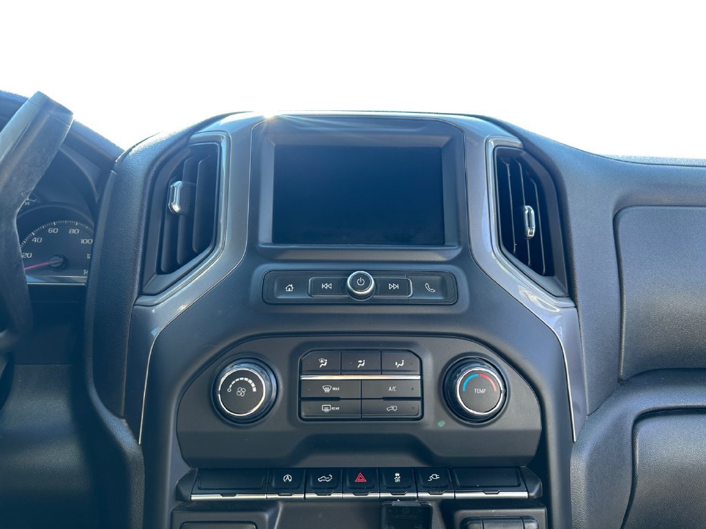 Used 2020 Chevrolet Silverado 1500 Custom w/ Custom Convenience Package AWD/4WD image 20