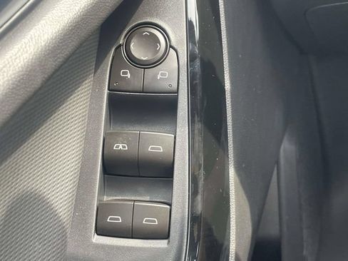 New 2026 Chevrolet Equinox LT FWD image 20