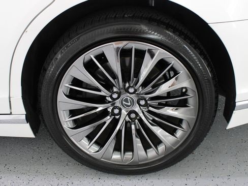 Used 2018 Lexus LS 500 w/ Luxury Package RWD image 80