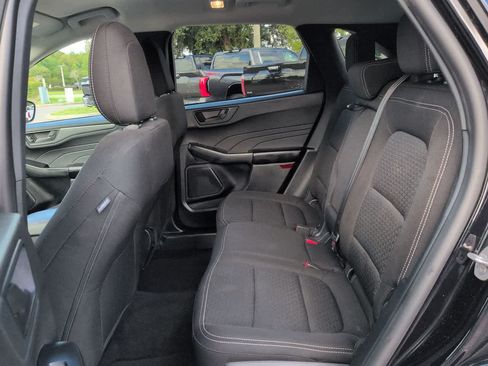 Used 2025 Ford Escape Active AWD/4WD image 13