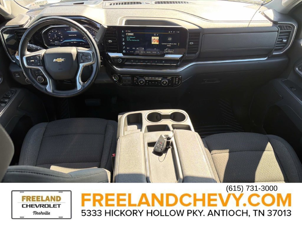 Used 2025 Chevrolet Silverado 2500 LT w/ Safety Package AWD/4WD image 16
