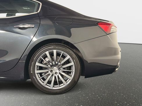 Used 2022 Maserati Ghibli Modena Q4 AWD/4WD image 11