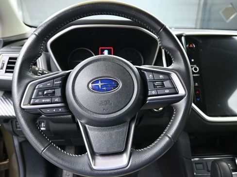 Used 2025 Subaru Ascent Premium AWD/4WD image 23