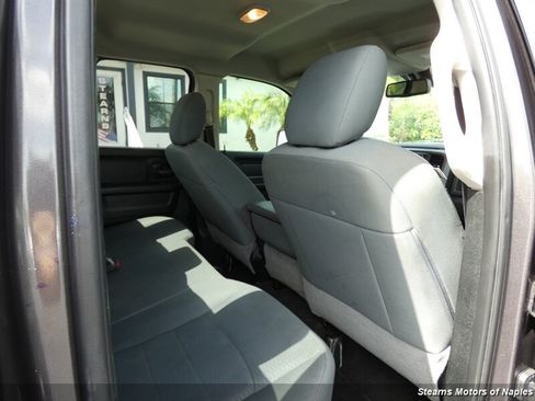 Used 2018 RAM 1500 Express RWD image 52