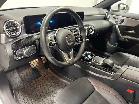Used 2023 Mercedes-Benz CLA 250 4MATIC image 21