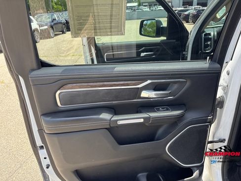 Used 2020 RAM 1500 Laramie AWD/4WD image 22