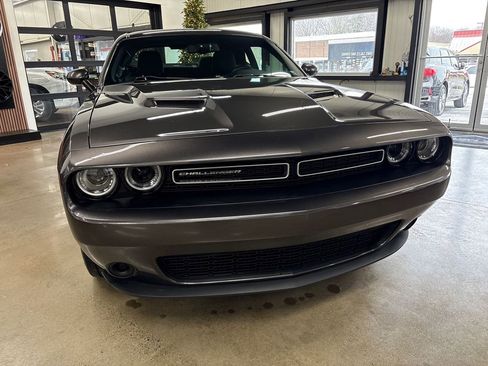 Used 2020 Dodge Challenger SXT w/ Cold Weather Group image 18