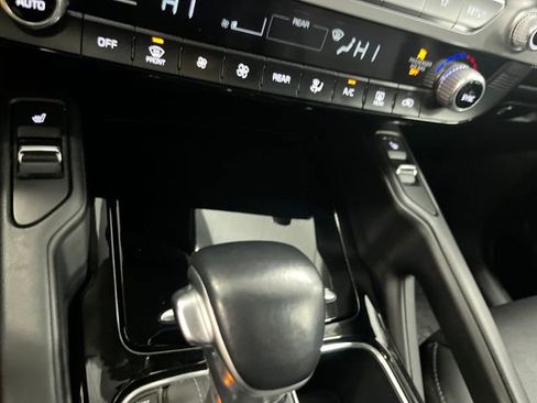 Certified 2023 Kia Telluride S w/ S Sunroof Package image 23