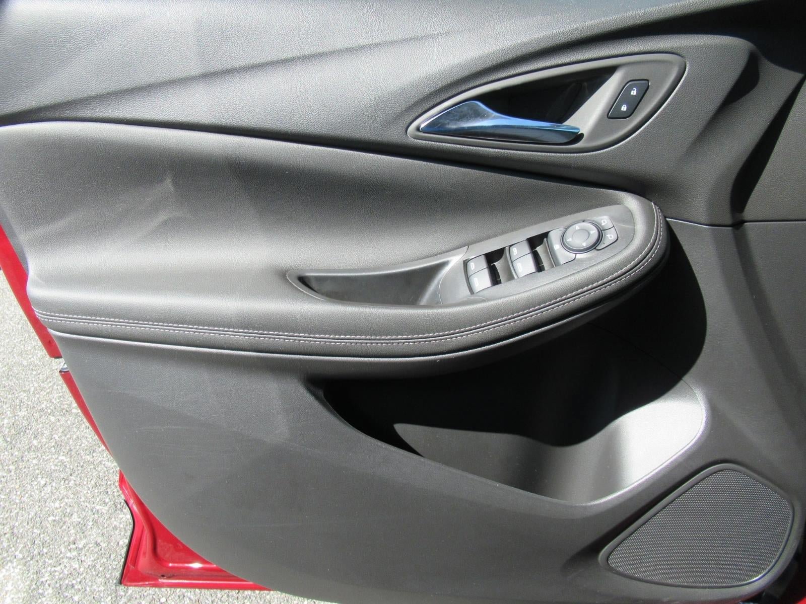 Used 2024 Buick Encore GX Preferred w/ Comfort Package FWD image 21