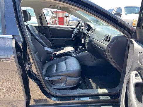 Used 2013 Volkswagen Jetta TDI FWD image 18