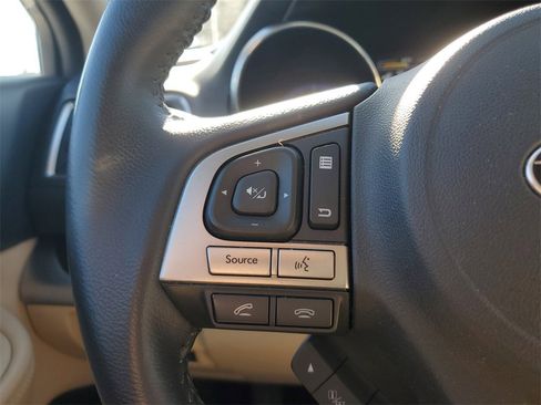 Used 2016 Subaru Legacy 2.5i Limited image 21