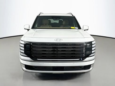 Used 2026 Hyundai Palisade Calligraphy AWD/4WD image 2