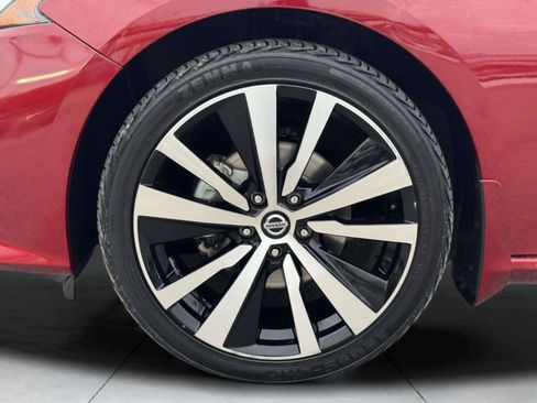 Used 2022 Nissan Altima 2.5 SR AWD/4WD image 58