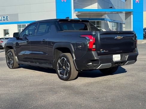 New 2026 Chevrolet Silverado EV LT image 5