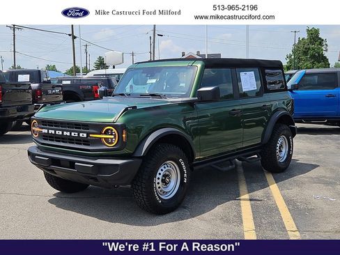 Certified 2025 Ford Bronco 4-Door AWD/4WD image 1