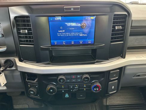 New 2026 Ford F250 XL w/ XL Chrome Package AWD/4WD image 31