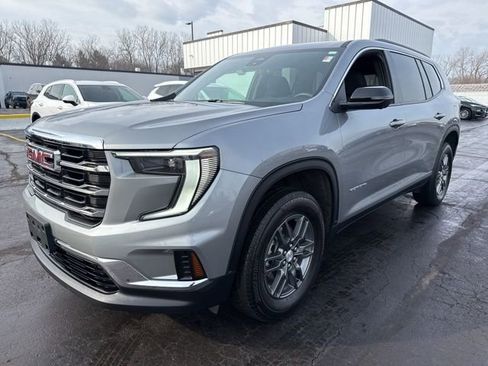 Certified 2025 GMC Acadia Elevation image 6