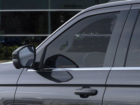 New 2025 Ford Expedition Active RWD image 20