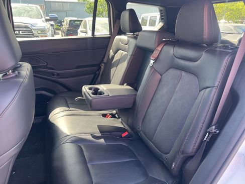 New 2026 Jeep Cherokee Overland w/ Advanced Pro Tech Group AWD/4WD image 18