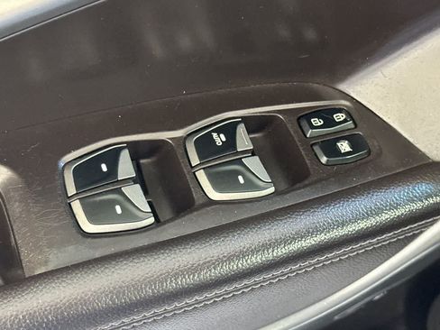Used 2014 Hyundai Santa Fe GLS FWD image 14