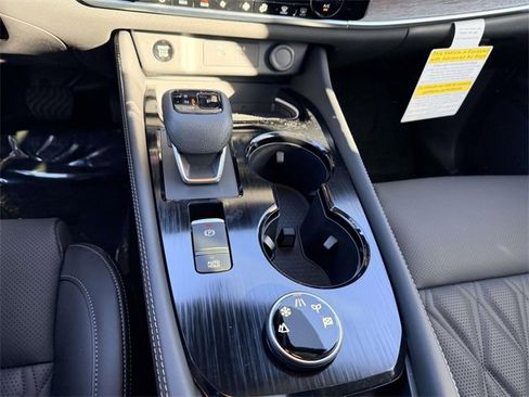 New 2026 Nissan Rogue Platinum w/ Platinum Premium Package image 23