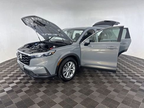 Used 2025 Honda CR-V EX-L image 10