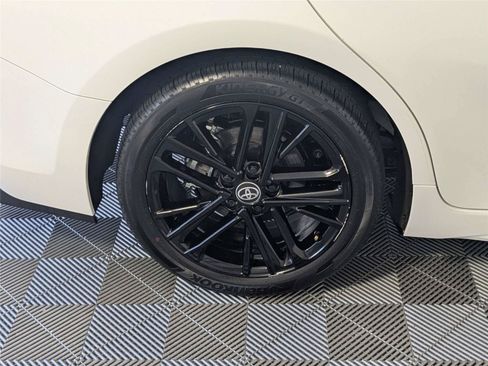 Certified 2025 Toyota Camry SE FWD image 10