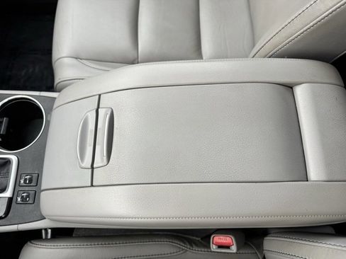 Used 2017 Toyota Highlander XLE image 20