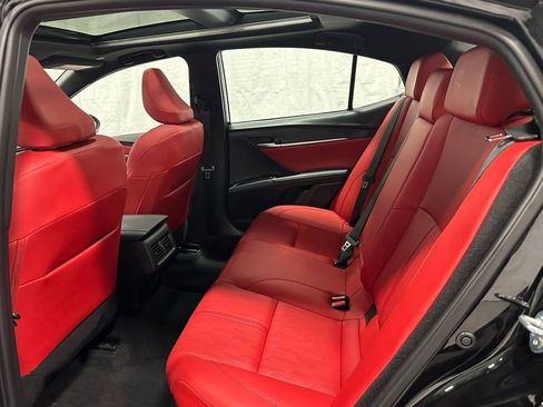 Used 2025 Toyota Camry XSE image 38