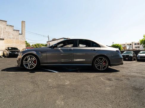 Used 2018 Mercedes-Benz E 63 AMG S image 7