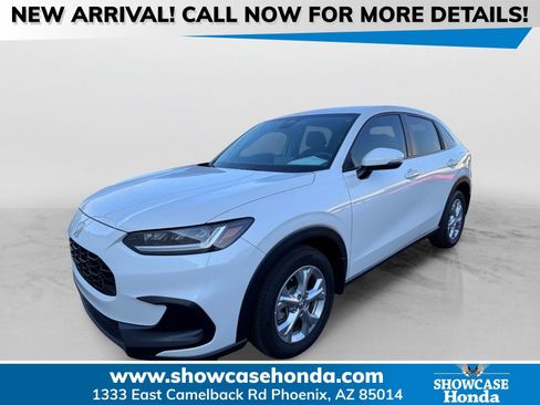 Used 2025 Honda HR-V LX image 1
