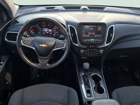 Used 2022 Chevrolet Equinox LT image 16