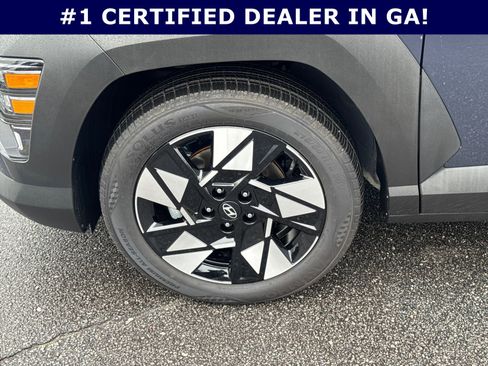 Certified 2025 Hyundai Kona SEL image 11