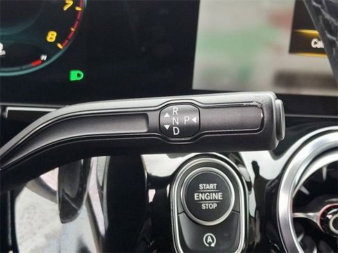 Used 2023 Mercedes-Benz GLA 250 4MATIC image 14