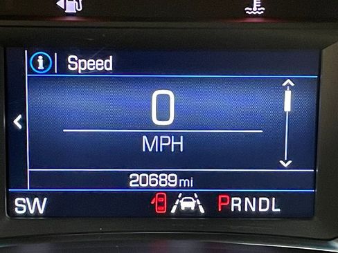 Used 2023 Chevrolet Equinox RS image 6