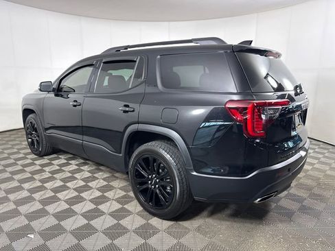 Used 2023 GMC Acadia SLE w/ Driver Convenience Package image 5