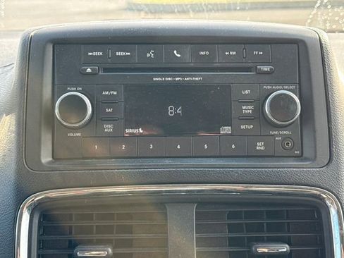 Used 2017 Dodge Grand Caravan SE w/ Power Window Group image 25