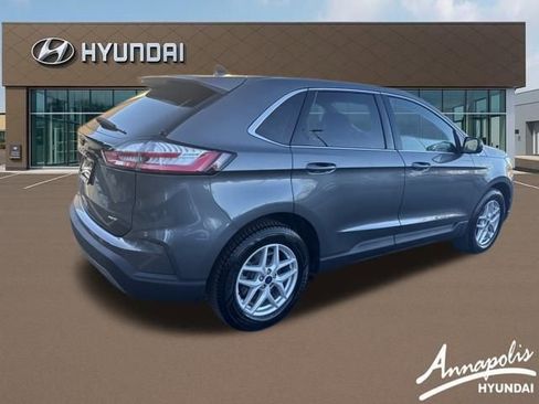 Used 2022 Ford Edge SEL w/ Convenience Package image 5