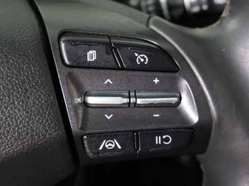 Used 2022 Hyundai Kona SEL w/ Convenience Package AWD/4WD image 43
